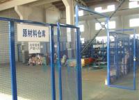 為什么車間隔離護欄網(wǎng)的網(wǎng)孔做那么小？